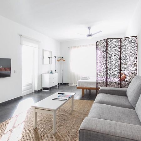 Apartamento Gama Estudio Apartment Кала Галдана Екстериор снимка